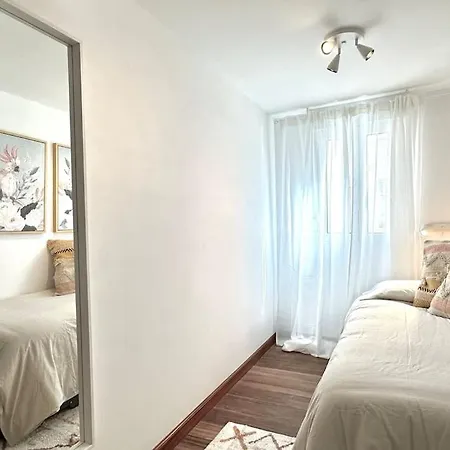 Apartamento De Diseno En El Puerto De Castro Apartment